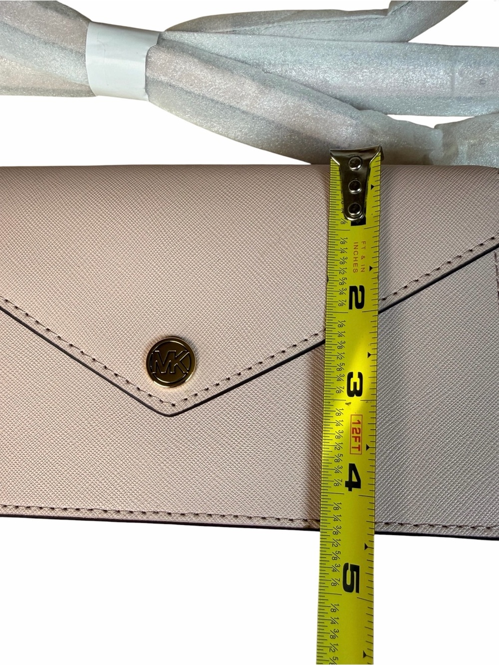 Michael Kors Jet Set Travel Envelope Purse in Powder Blush - Picture 7 of 8